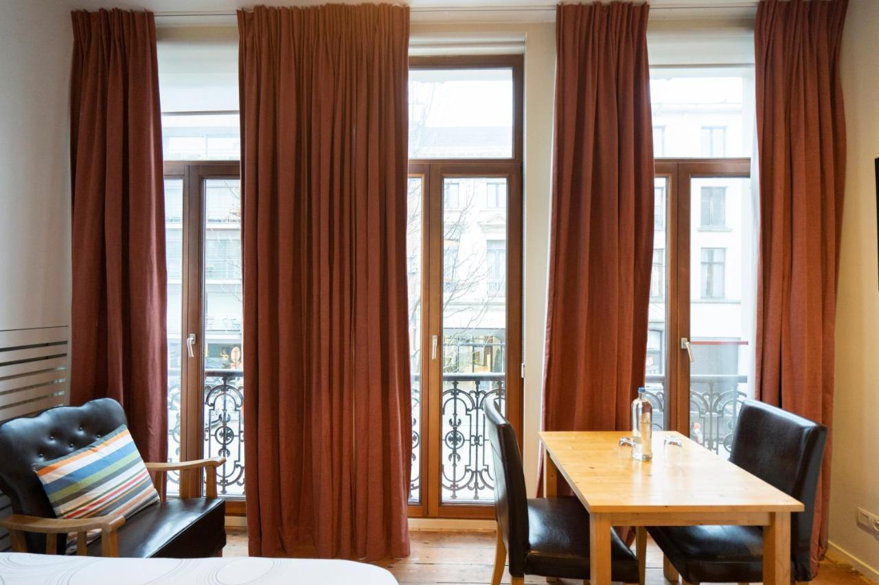 Because The Night City Lodge Antwerp Exterior photo